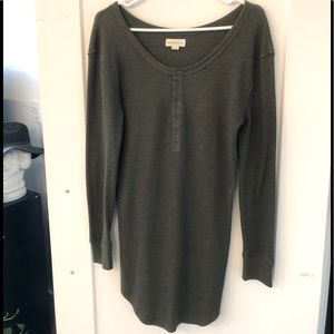 Aritzia Golden TNA dress in green